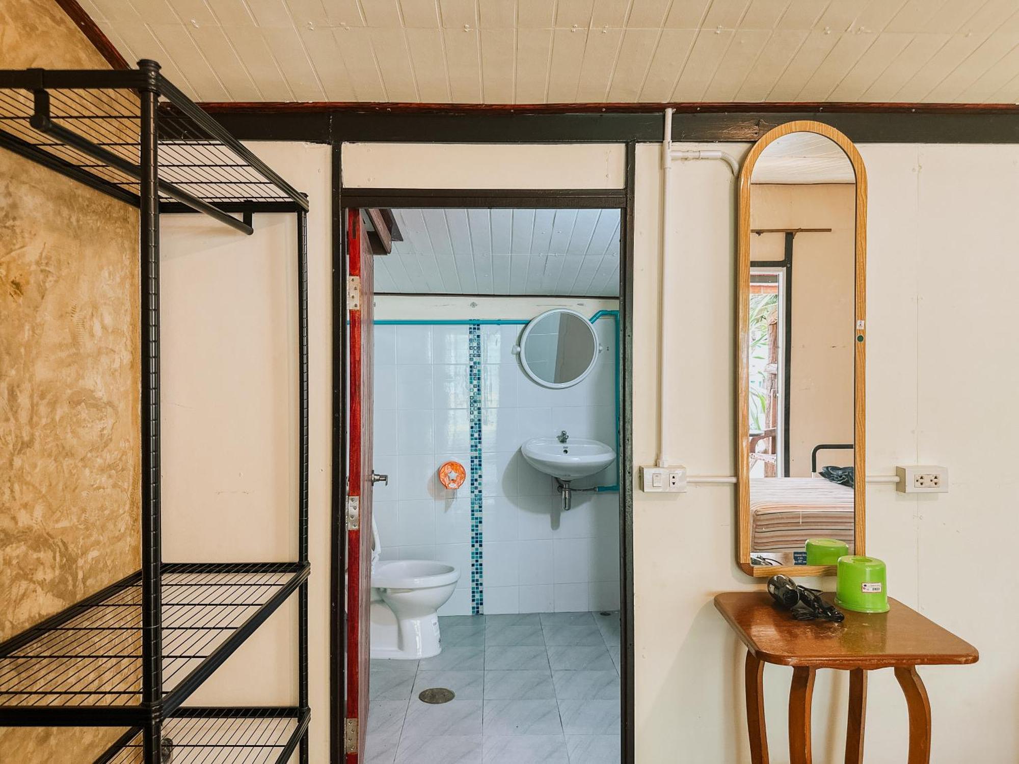 Baan Panmala Guesthouse - Ao Luek, 끄라비 외부 사진