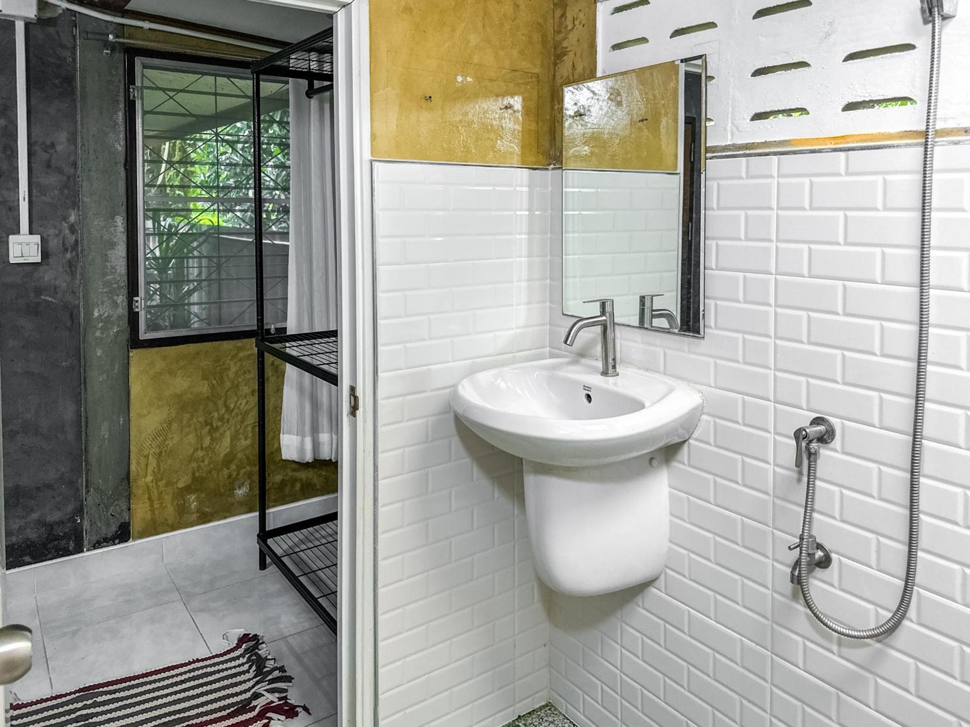 Baan Panmala Guesthouse - Ao Luek, 끄라비 외부 사진